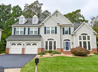 8150 Old Barrington Blvd, Fairfax Station, VA 22039
