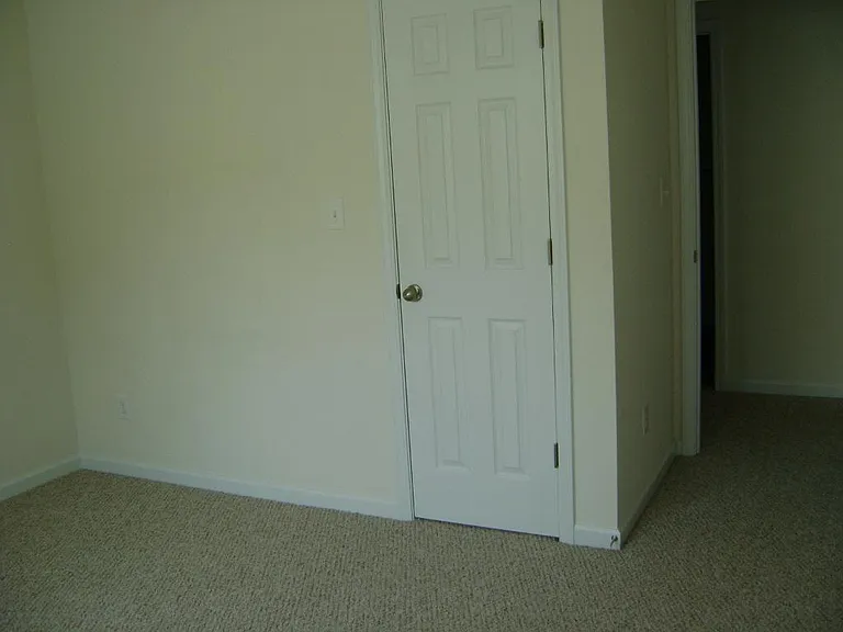3825 Galantis Dr #B — Photo 10