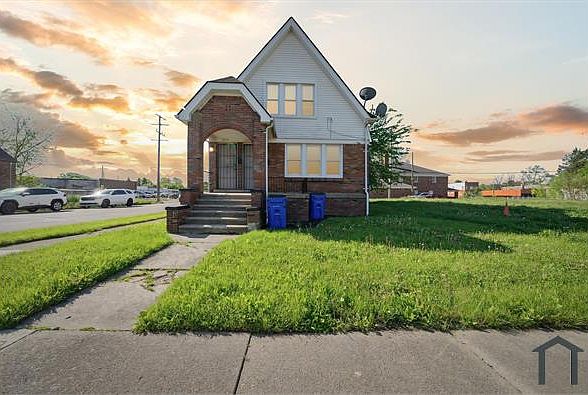 1st image of 15260 Evanston Ave #15260