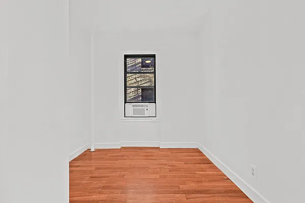 Rented by Compass | media 13