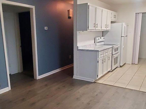 5th image of 909 W Laurel St #A