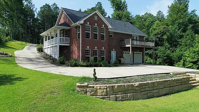 1st image of 816 Eagles Harbor Dr