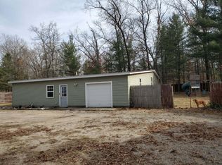 7975 N Paepke Rd, Howard City, MI 49329