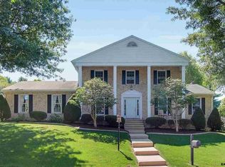 127 Lexington Rd, York, PA 17402