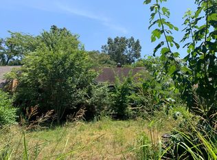 3875 Faxon Ave, Memphis, TN 38122