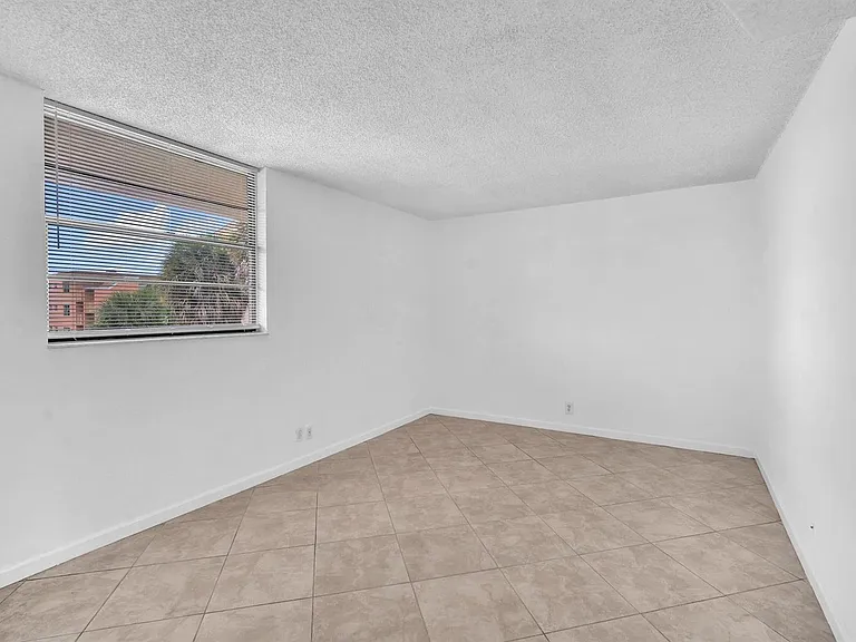 3100 N Pine Island Rd #306 — Photo 14