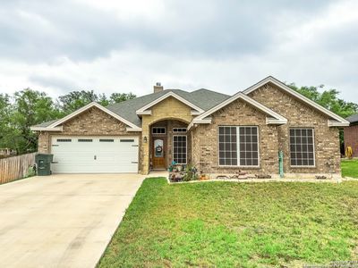 228 Country Club LN, Uvalde, TX, 78801