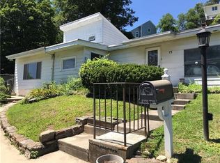 73 Cleveland St, Valhalla, NY 10595