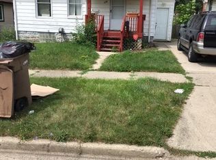 135 Pingree Ave, Pontiac, MI 48342