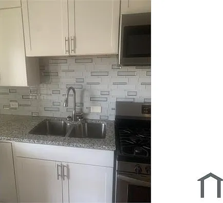 3 bed, $1,700 — Photo 2