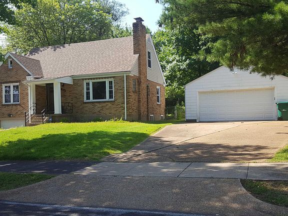 3rd image of 7512 Leadale Dr