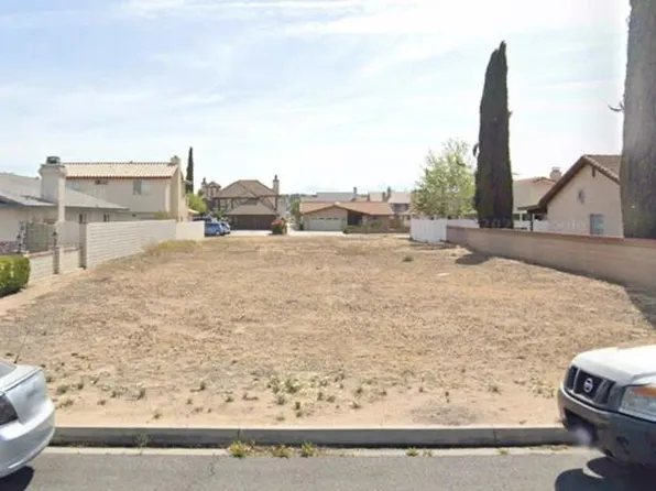 13840 Driftwood Rd, Victorville, CA 92395