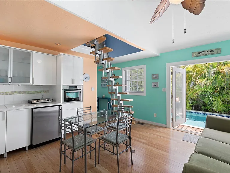 3708 Duck Ave — Photo 8