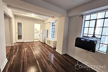 Rented by City Connections Realty
