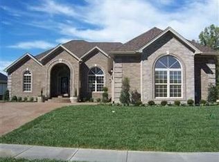 1616 Champions Pointe Pkwy, Henryville, IN 47126