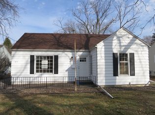 1915 56th St, Des Moines, IA 50310