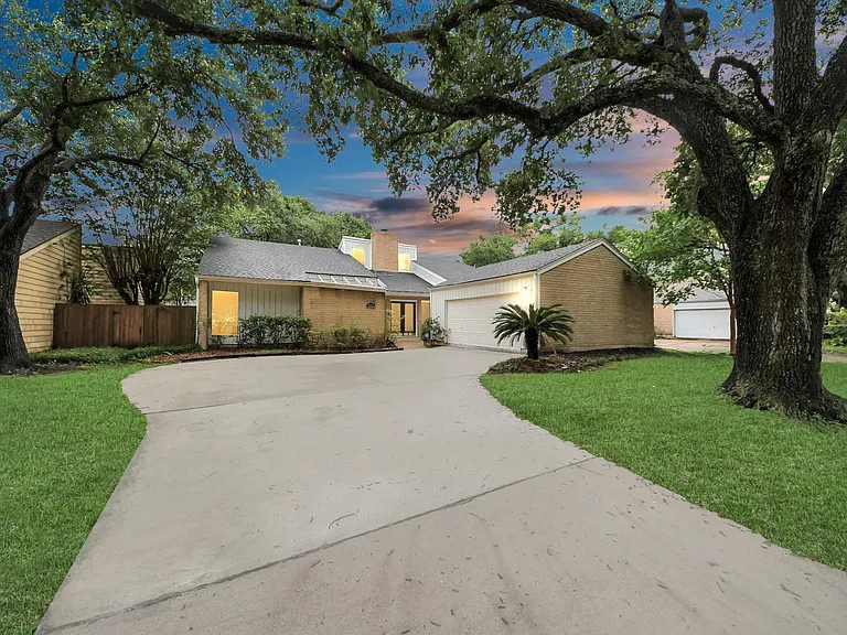 11415 Ella Lee Ln — Photo 34