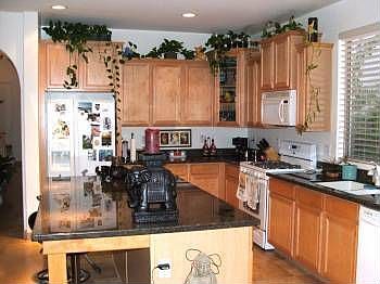 2nd image of 2805 W Windsong Dr