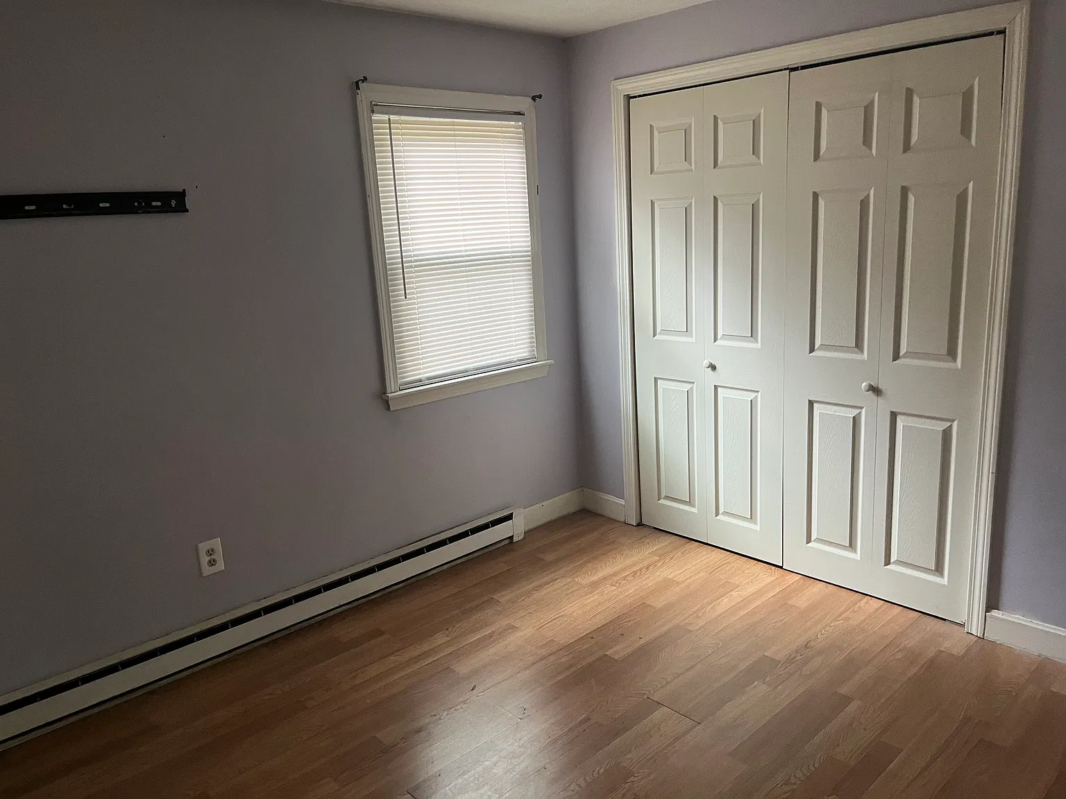 136 Custer St — Photo 4