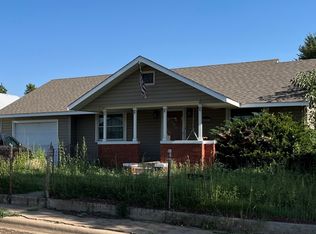 405 Monroe St, Borger, TX 79007