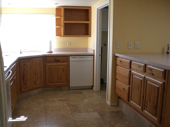 Kitchen to Laundry Room