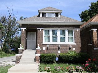 2122 W 71st St, Chicago, IL 60636
