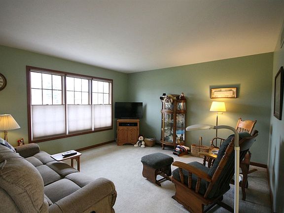 3rd image of 58804 Ox Bow Ct