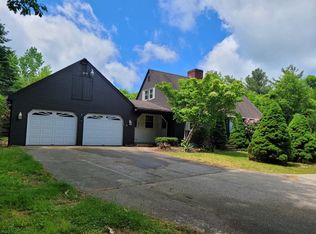 219/223 Pommogussett Rd, Rutland, MA 01543