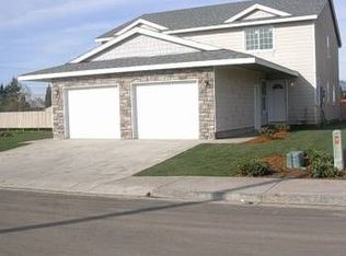 3272 Aster St, Springfield, OR 97478