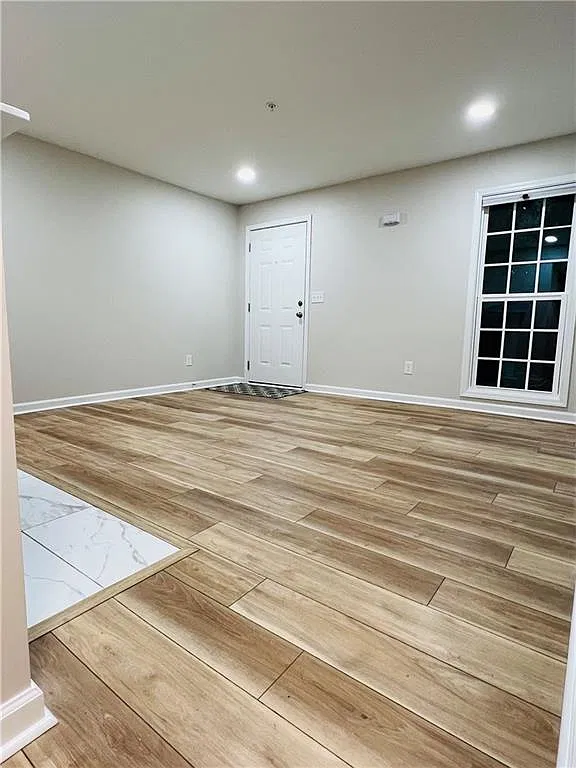 2 bed, 2.0 bath, 1147 sqft, $1,595 — Photo 4