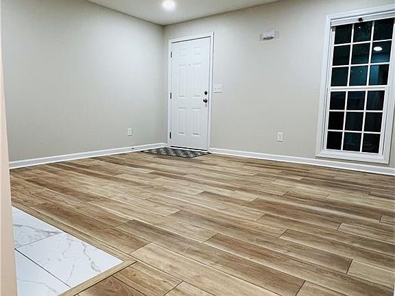 4th image of 1166 Booth Rd SW APT 402