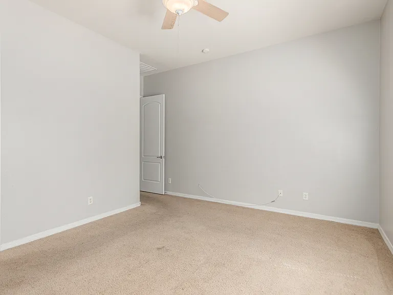 2789 N Heritage St — Photo 54