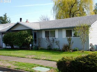 690 SE Barnes Ave, Gresham, OR 97080