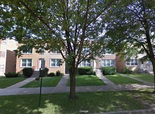 4922 Hull St APT 1E, Skokie, IL 60077