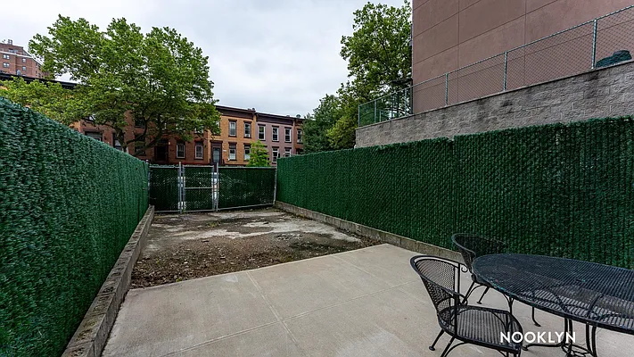 Rented by Nooklyn NYC LLC | media 6