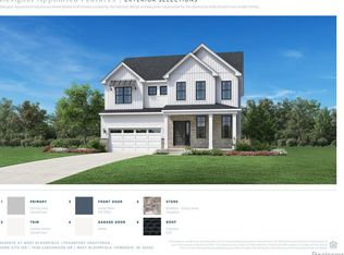 7636 Larchwood Dr, West Bloomfield, MI 48322