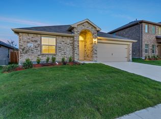 6900 Cruiser Ln, Fort Worth, TX 76179