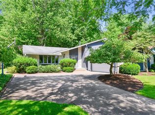 3162 Clark Pkwy, Westlake, OH 44145