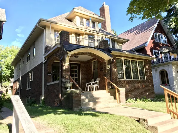 3022 North Farwell AVENUE #3024, Milwaukee, WI 53211