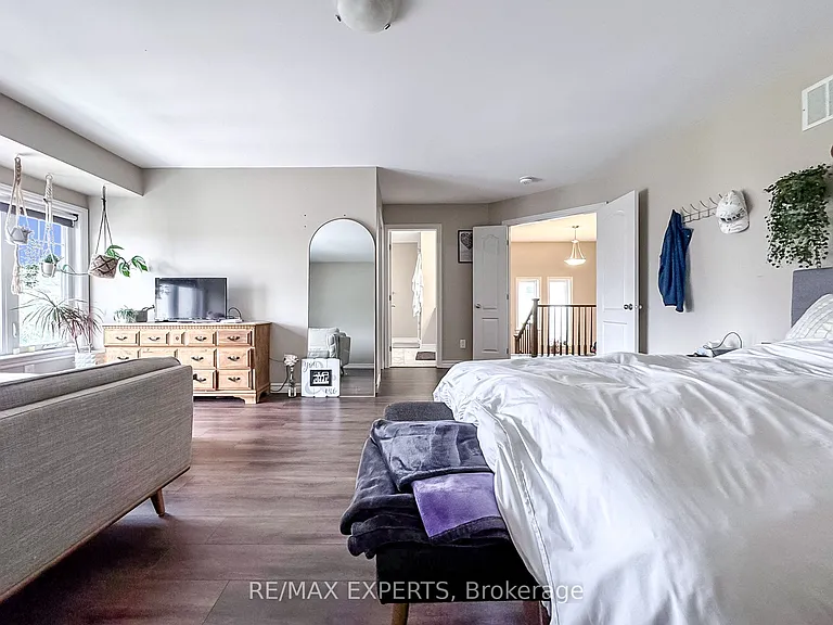 640 Halloway Dr — Photo 23