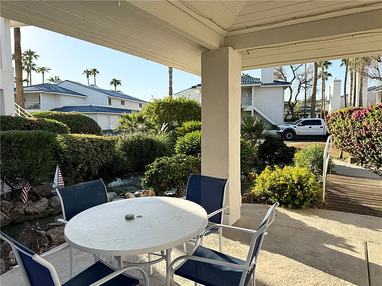 1800 Clubhouse Dr #K90 — Photo 41