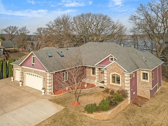 5th image of 25204 Firefly Ave