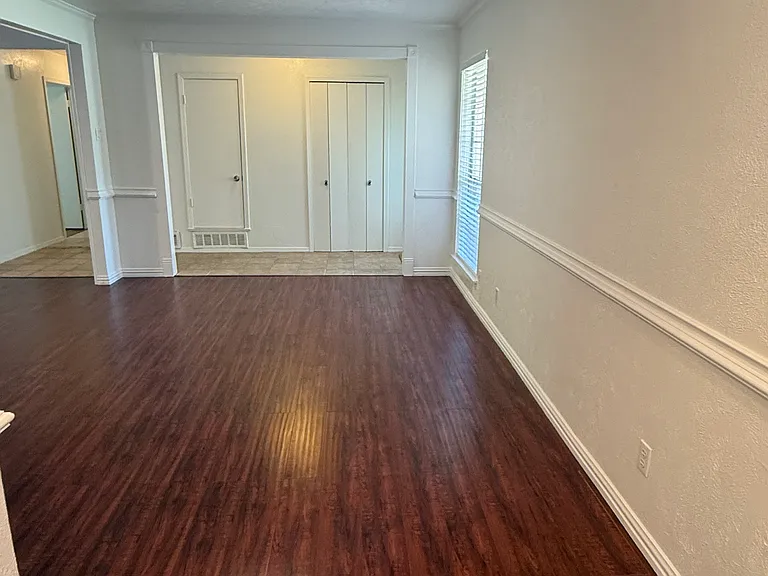 727 Kingswood Ave — Photo 14