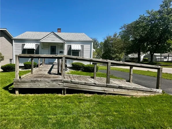 1204 W Packard St, Decatur, IL 62522