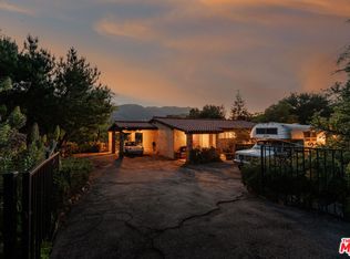 21302 Entrada Rd, Topanga, CA 90290