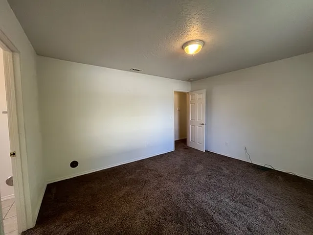 13834 Mesa St — Photo 11
