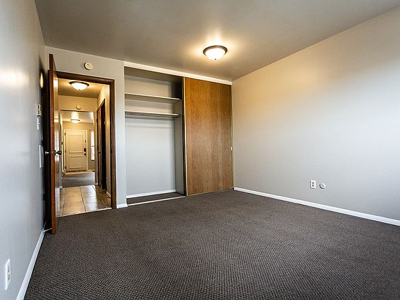 5th image of 1016 Legrand Dr
