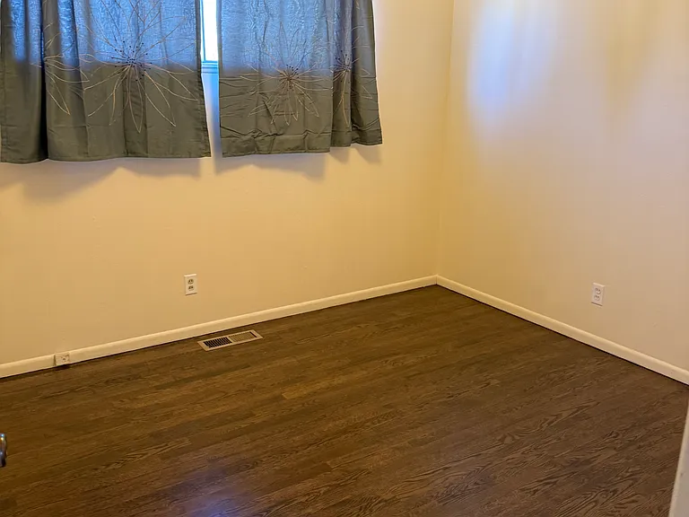 3275 Sandra Dr — Photo 5