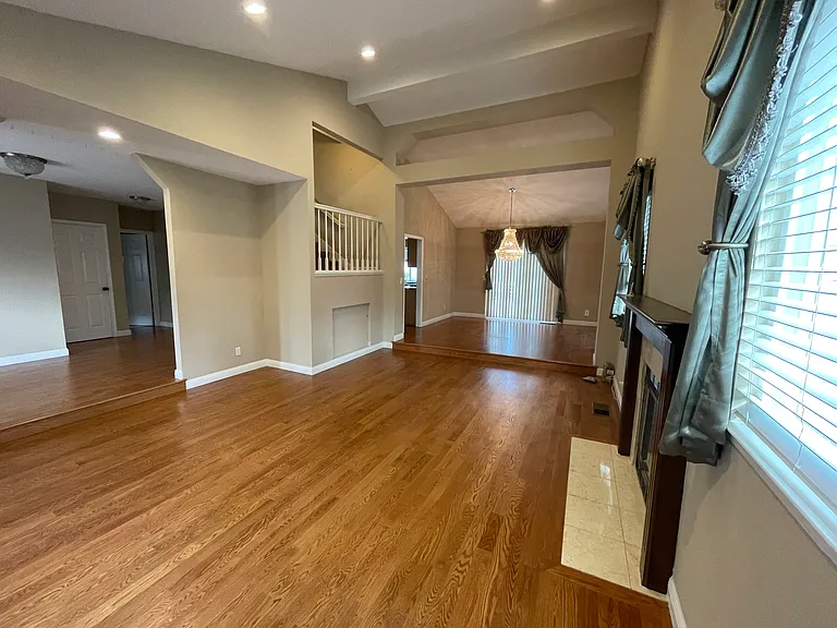 7707 Seeber Ct — Photo 10