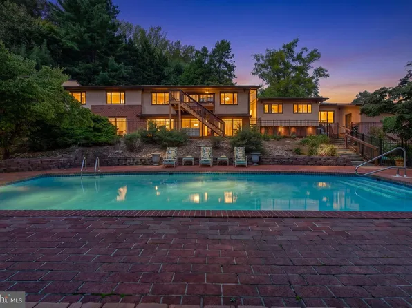 17 Ivy Hill Ct, Cockeysville, MD 21030